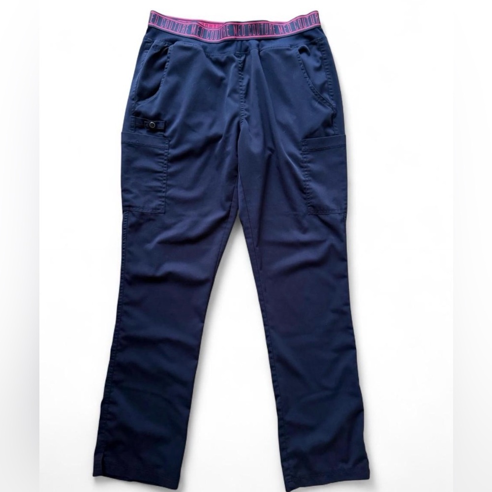 MED COUTURE scrub pants in Navy with pink accents. EUC size M/T.